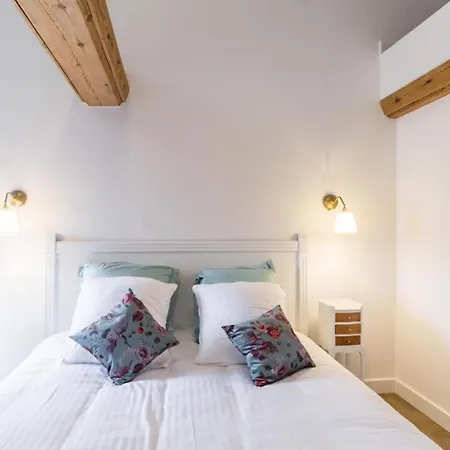 펜션 Maison Normande De Charme Avec Jardin Prive A 10 Min De Bayeux