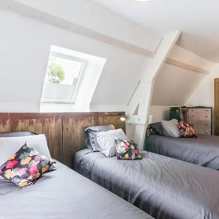 펜션 Maison Normande De Charme Avec Jardin Prive A 10 Min De Bayeux *