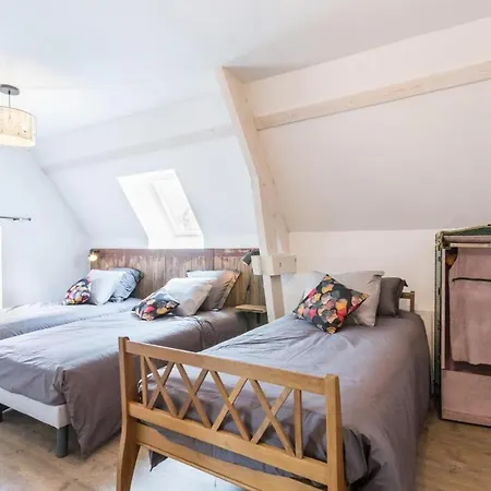 펜션 Maison Normande De Charme Avec Jardin Prive A 10 Min De Bayeux *