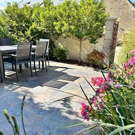 Maison Normande De Charme Avec Jardin Prive A 10 Min De Bayeux 펜션 *